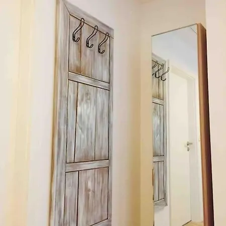 Apartment Nahe Mit Blick Ins Gruene Schwerin (Mecklenburg-Vorpommern)