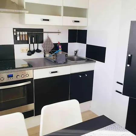 Διαμέρισμα Nahe Mit Blick Ins Gruene *