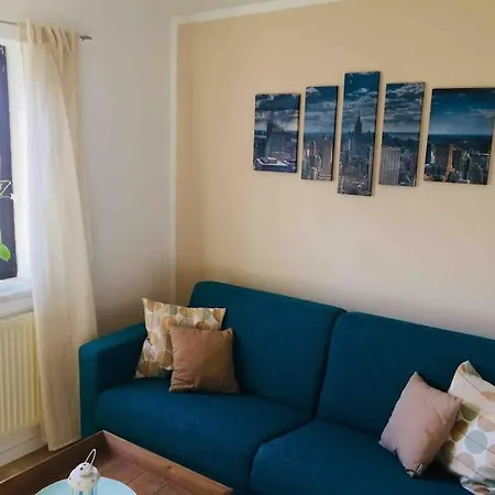 Διαμέρισμα Nahe Mit Blick Ins Gruene Σβερίν